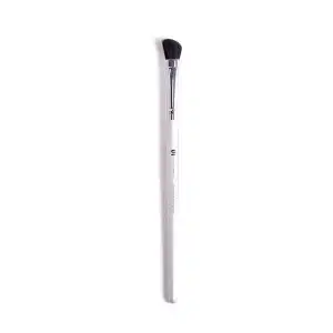 Angled Eyeshadow Brush