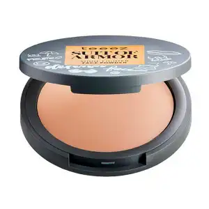 Shine Fighter Face Powder Going Natural