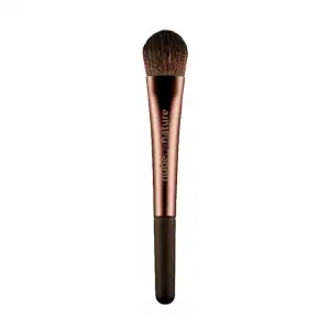 Liquid Foundation Brush 02