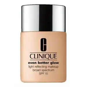 Clinique Even Better Glow SPF15 543 Toasted Wheat Base de Maquillaje Ligera