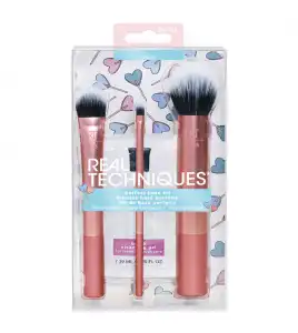 Real Techniques - *Love IRL* - Set de brochas para rostro con limpiador Perfect Base Kit